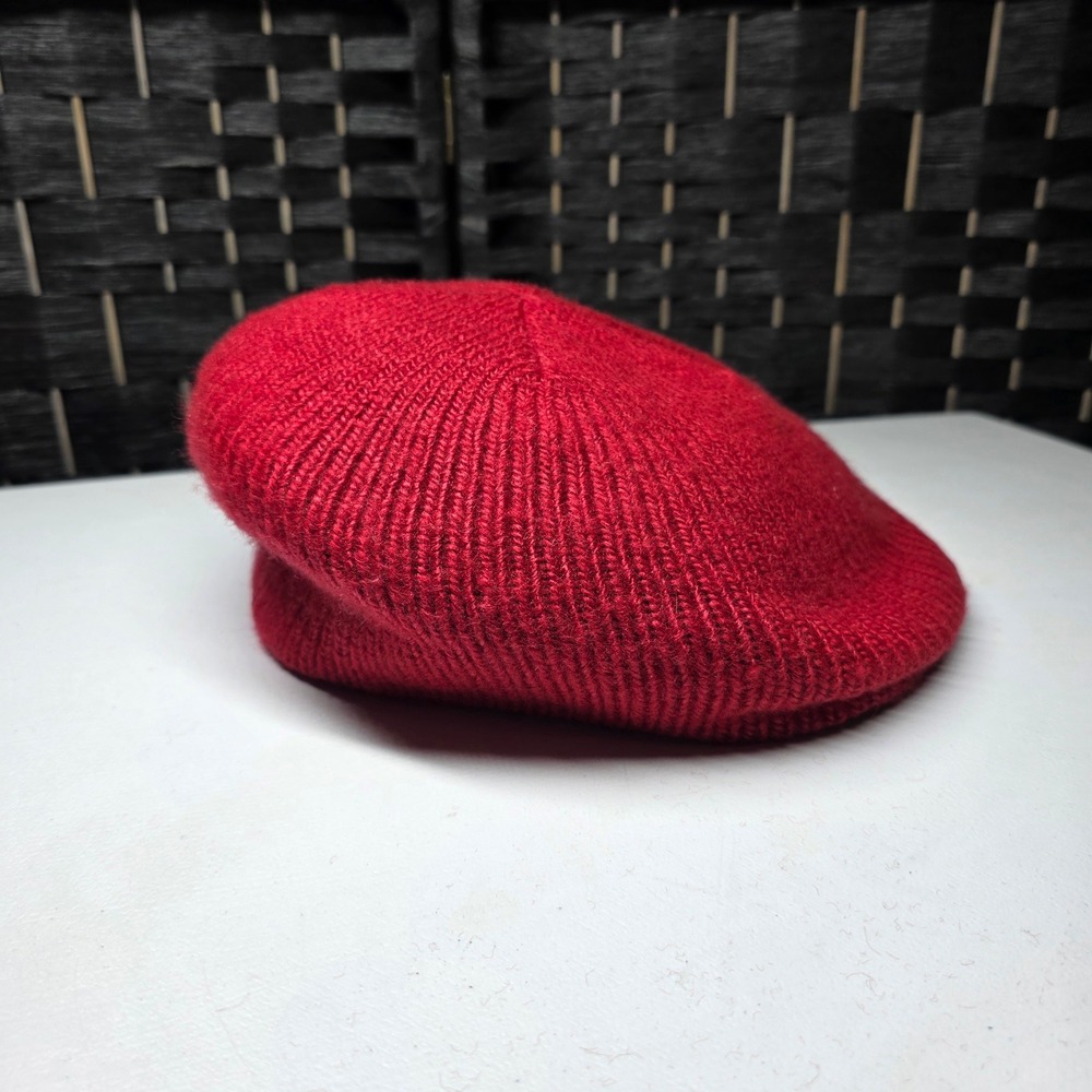 Aris Red Knit Beret Flat Cap Hat‎ One Size Parisian French Style Ribbed Knit